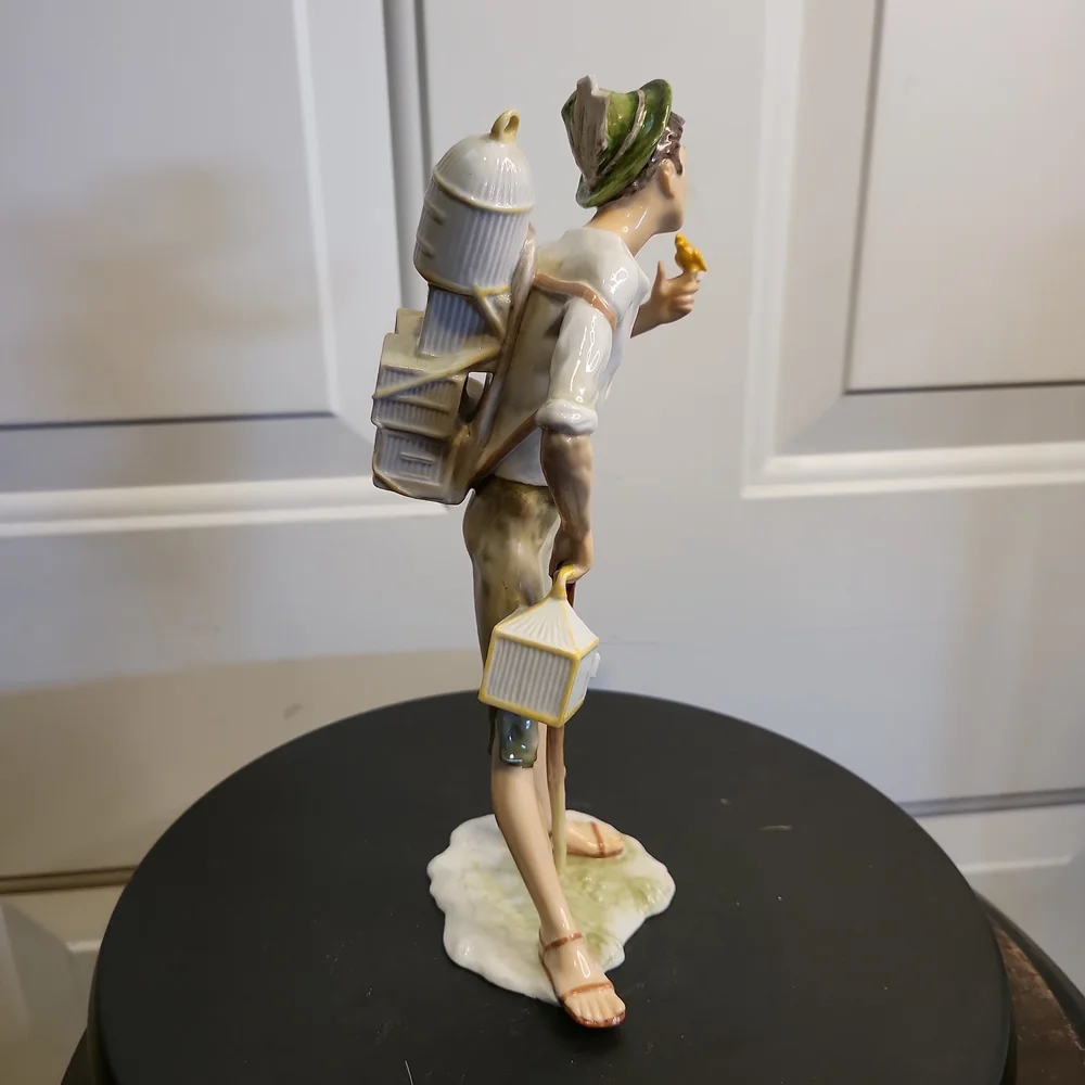 Alka Kunst Bavaria Germany "Bird Seller" #387 Porcelain Figurine - Picture 2 of 11